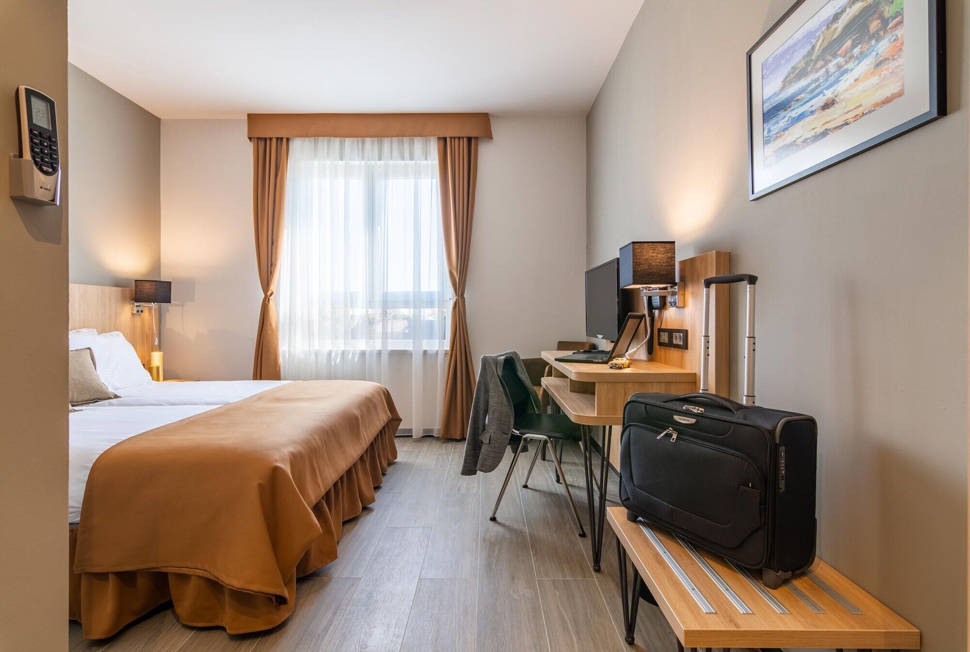 Hotel Resurs Подгорица Экстерьер фото